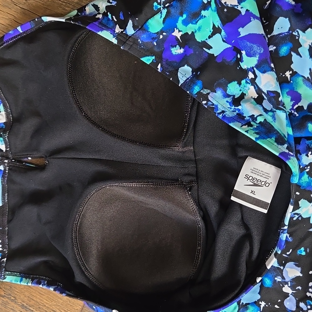 Speedo Womens One Piece Swimsuit - Blue and Black Floral - Picture 4 of 5